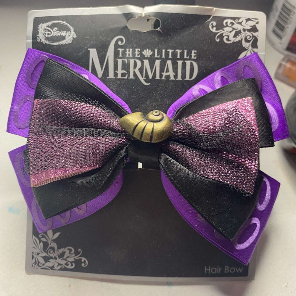 Little mermaid bow 💜🏝